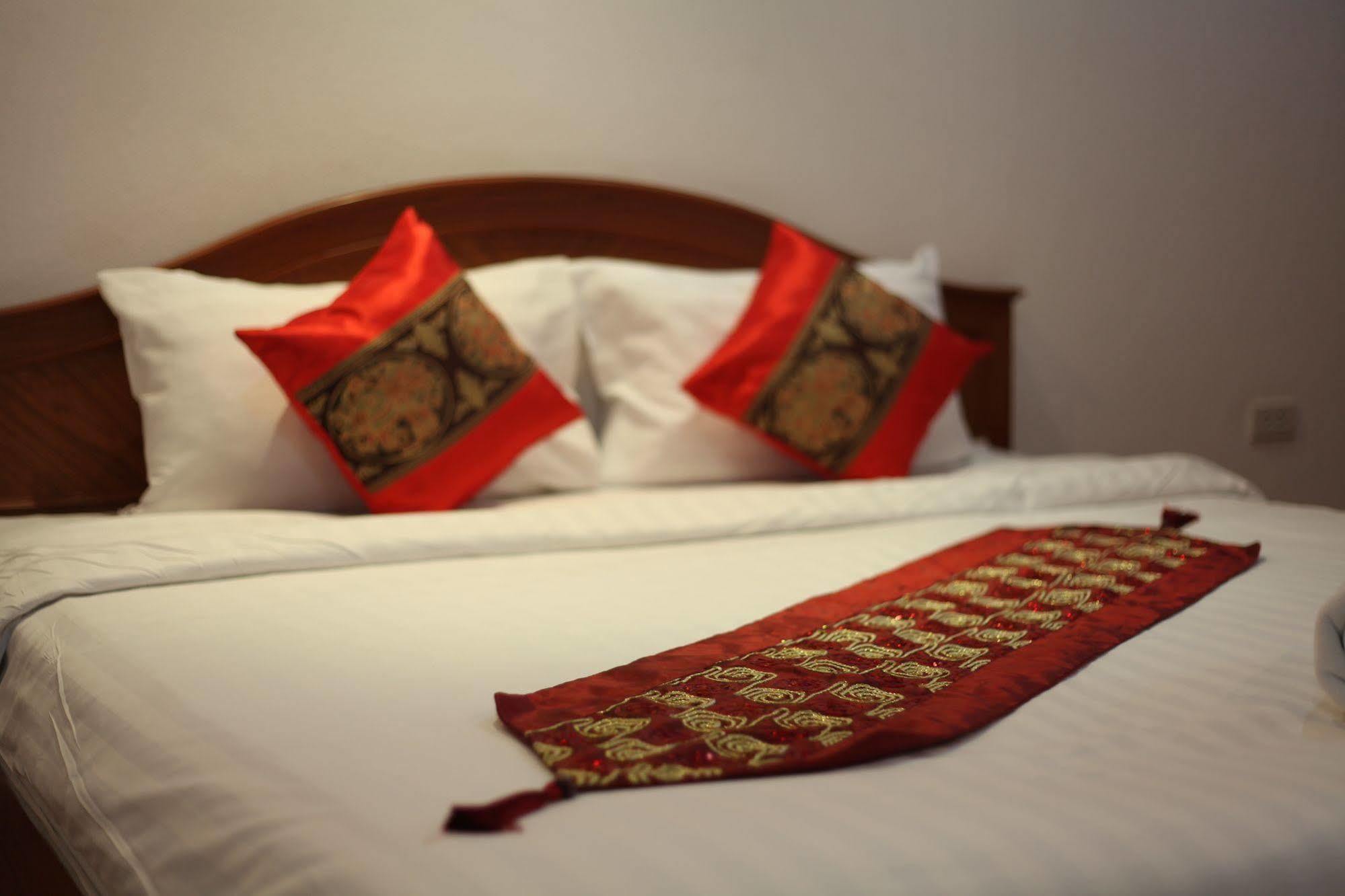 V Residence Hotel Chiang Mai Luaran gambar