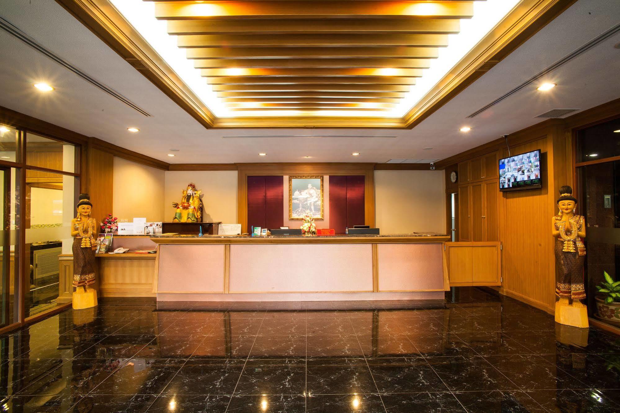 V Residence Hotel Chiang Mai Luaran gambar