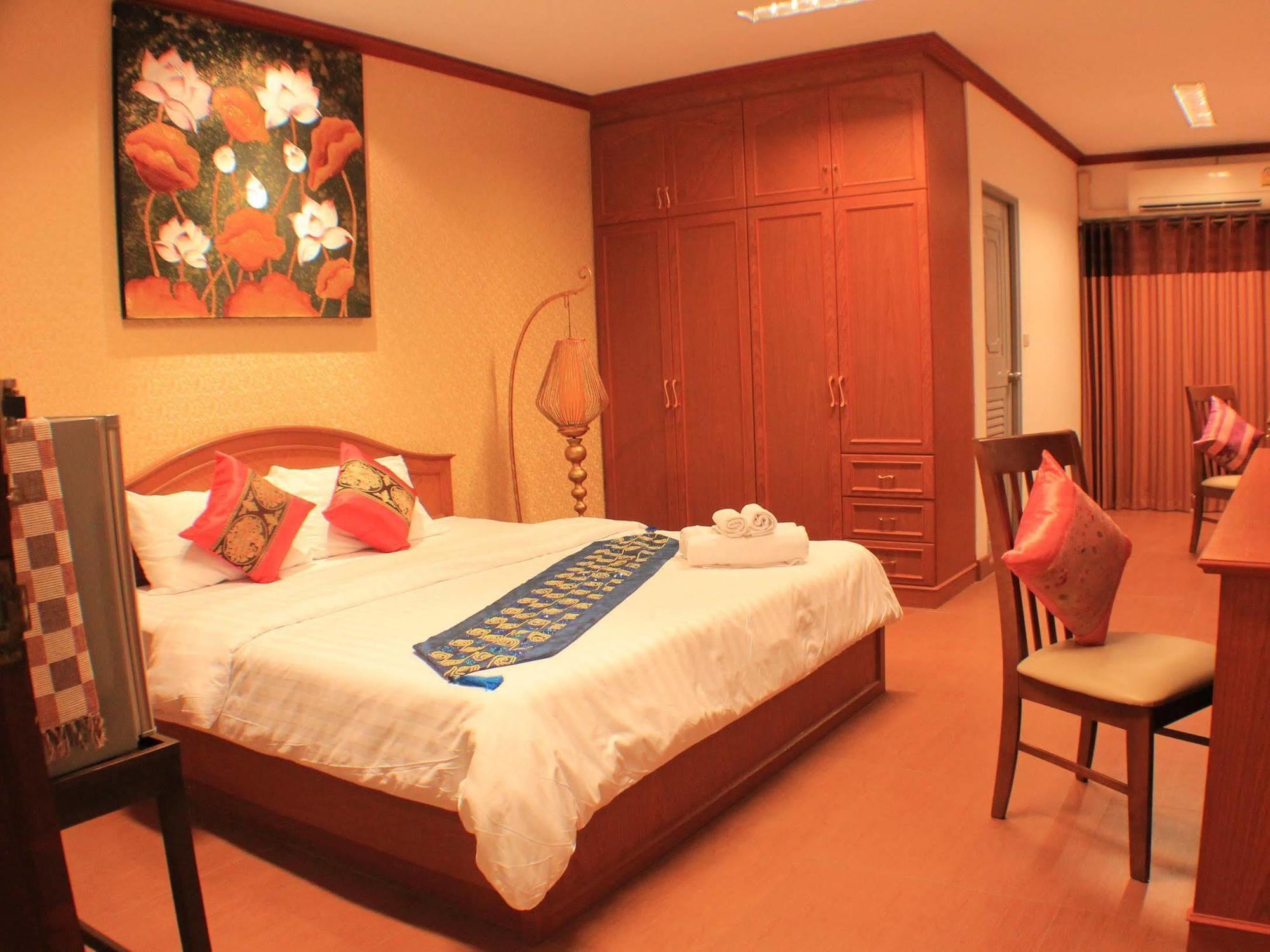 V Residence Hotel Chiang Mai Luaran gambar